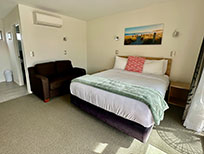 Studio with queen bed